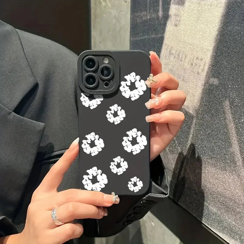 Case For iPhone 16 Cases iPhone 15 11 12 13 14 Pro Max X XS XR 7 8 14 15 Plus Black Stylish Flower Patterned Design Phone Cover