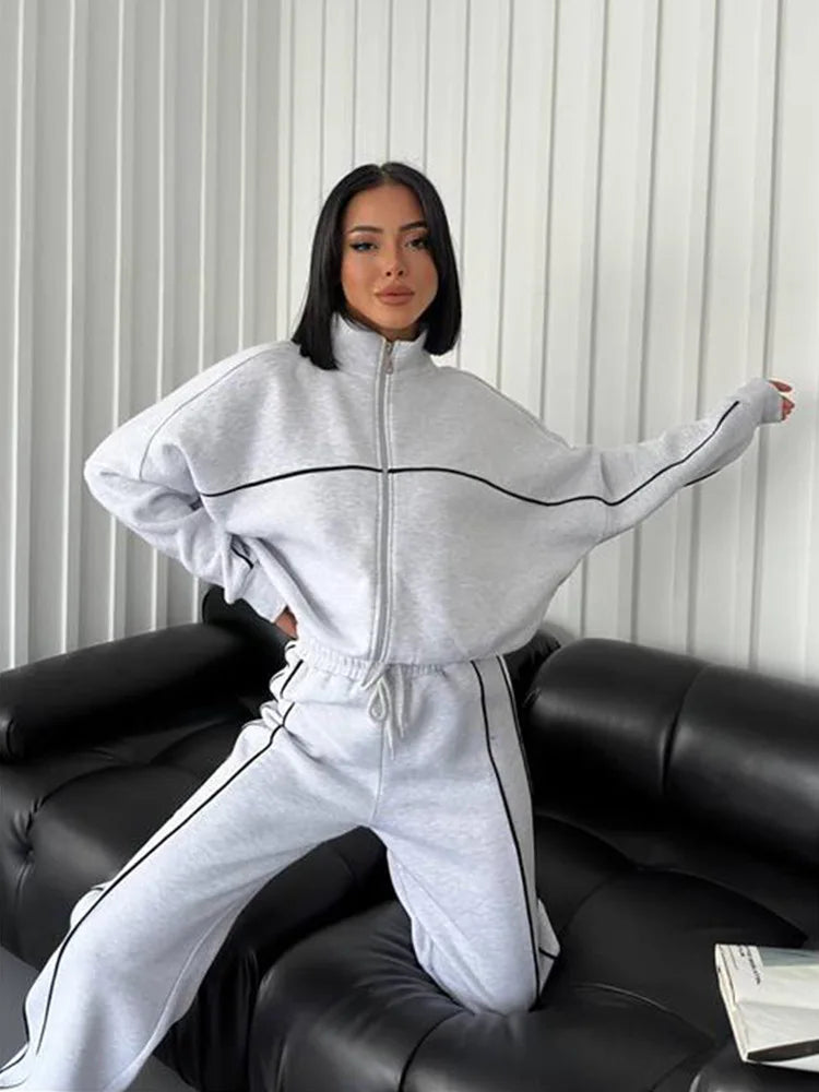 Sweatsuits for Women Set 2 Piece Outfits Long Sleeve Zip Up Jacket Oversized Sweatshirt Jogger Sweatpants Tracksuit