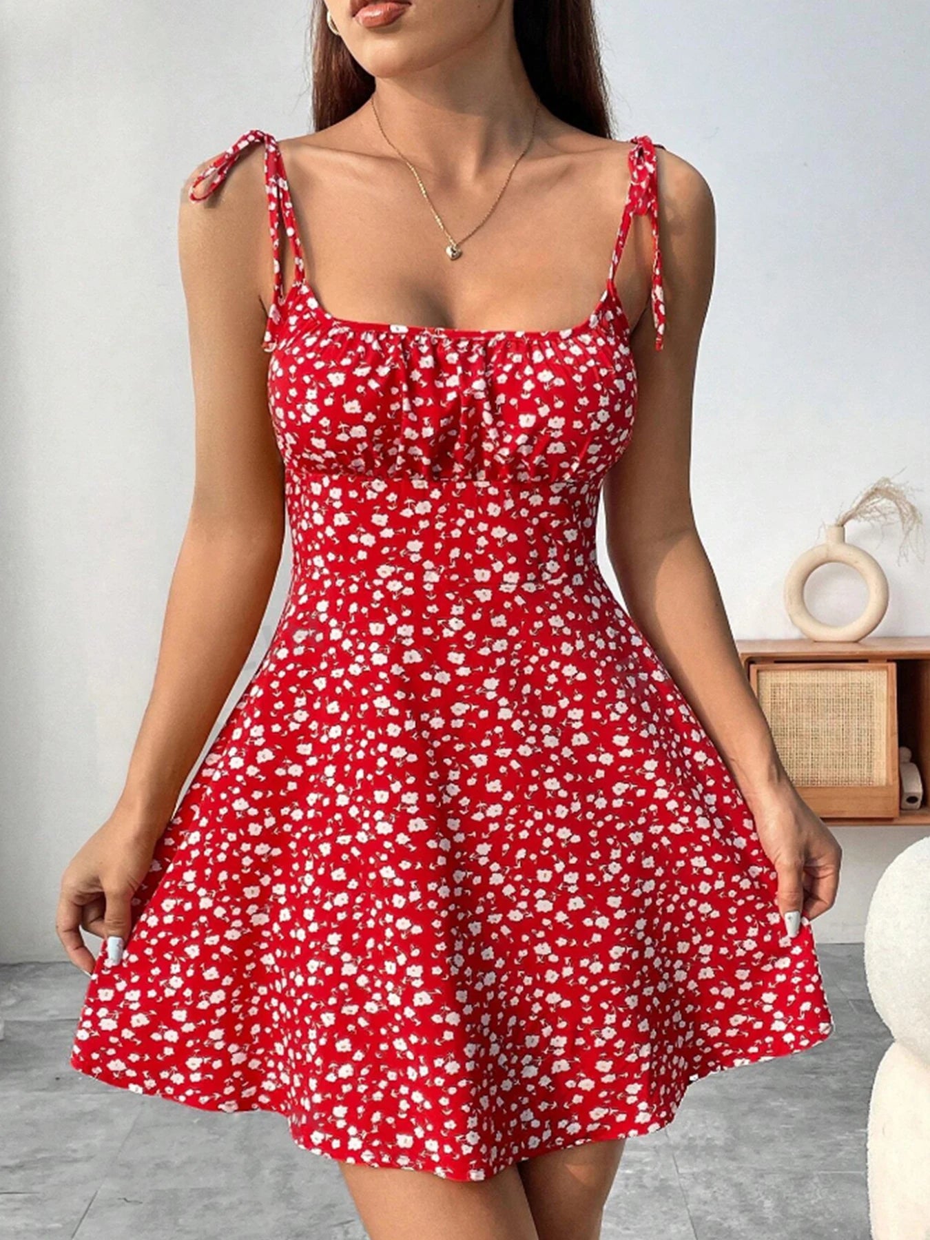 Floral Print Spaghetti Strap Dress, Elegant Vacation Style Backless Loose Ruched Tied Strap Dress For Spring & Summer, Women's C