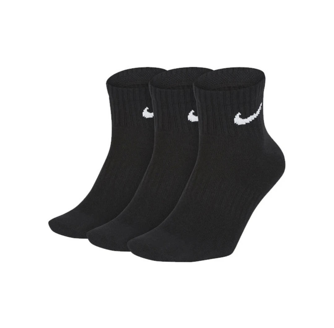 Nike Everyday Lightweight  Sports Socks Men's and Women's 3 Pairs Stocks for Athletic Training S M L  Breathable Socks